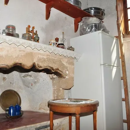 Old Traditional House In The Castle Of Monenvasia Apartment *